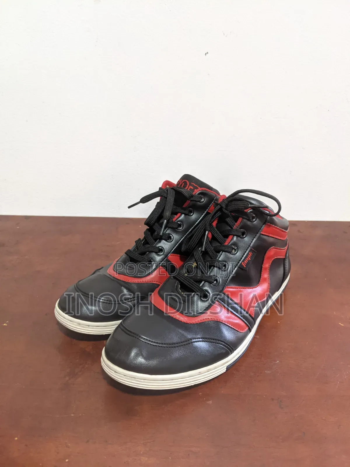 TAMIK Spyder Shoes