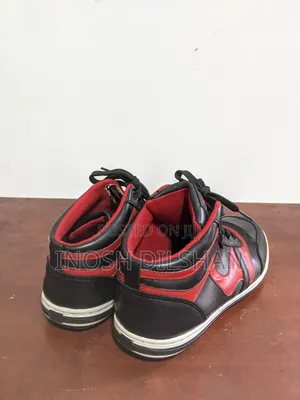 TAMIK Spyder Shoes