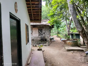 8bdrm House in Weligama for rent