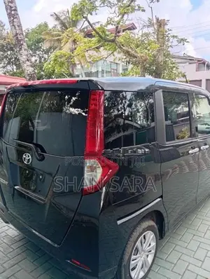 Toyota Roomy X Grade 2024