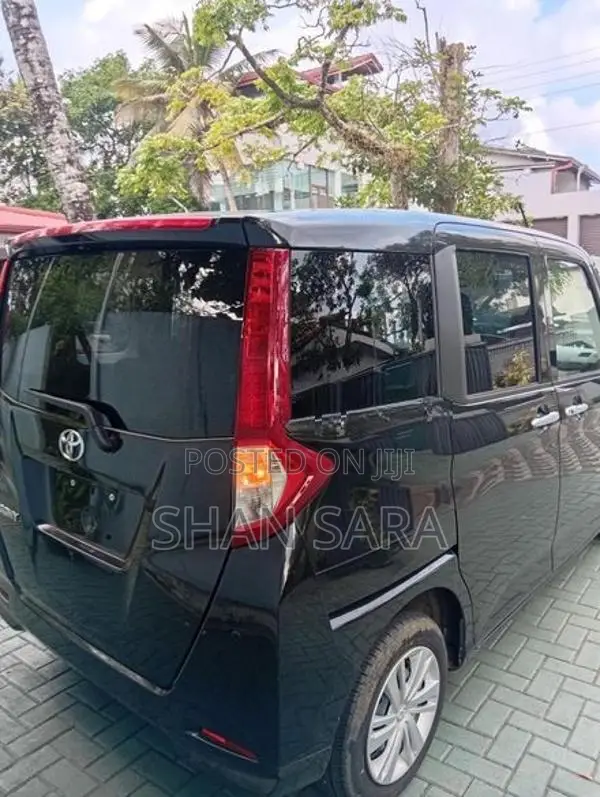 Toyota Roomy X Grade 2024