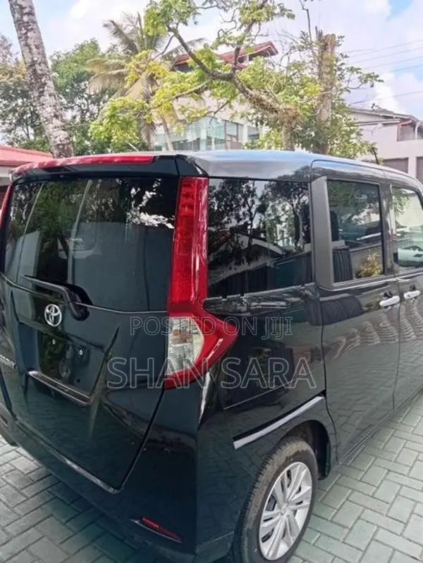 Toyota Roomy X Grade 2024