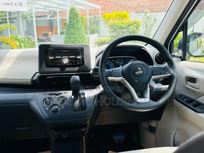 Mitsubishi eK Wagon G 2024