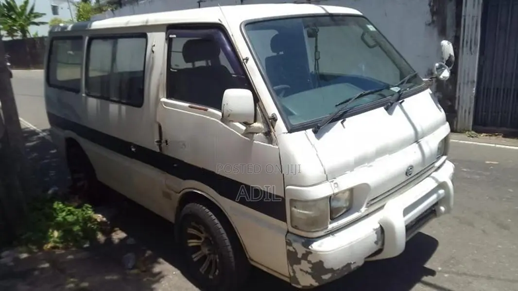Nissan Vanette 1999