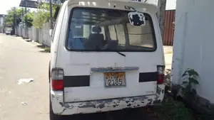 Nissan Vanette 1999