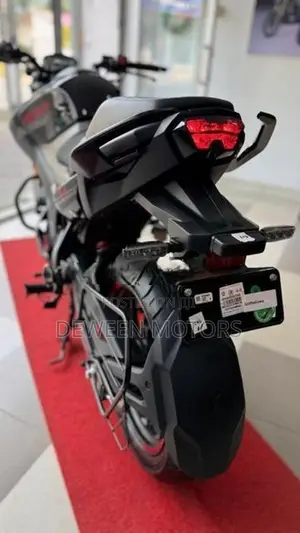 Hero Hunk 160R EFI I3s Brand New 2026