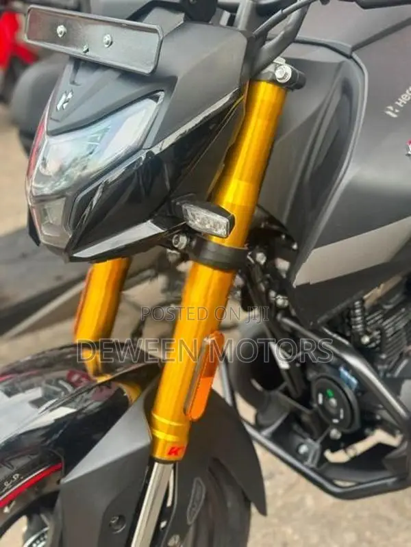 Hero Hunk 160R EFI I3s Brand New 2026