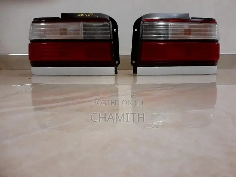 Corolla 100 Door panels