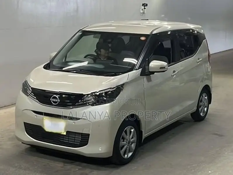 Nissan Dayz B43W - X PCCC-A1 2025
