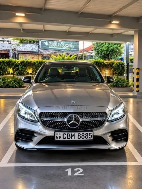 Mercedes Benz C200 2019