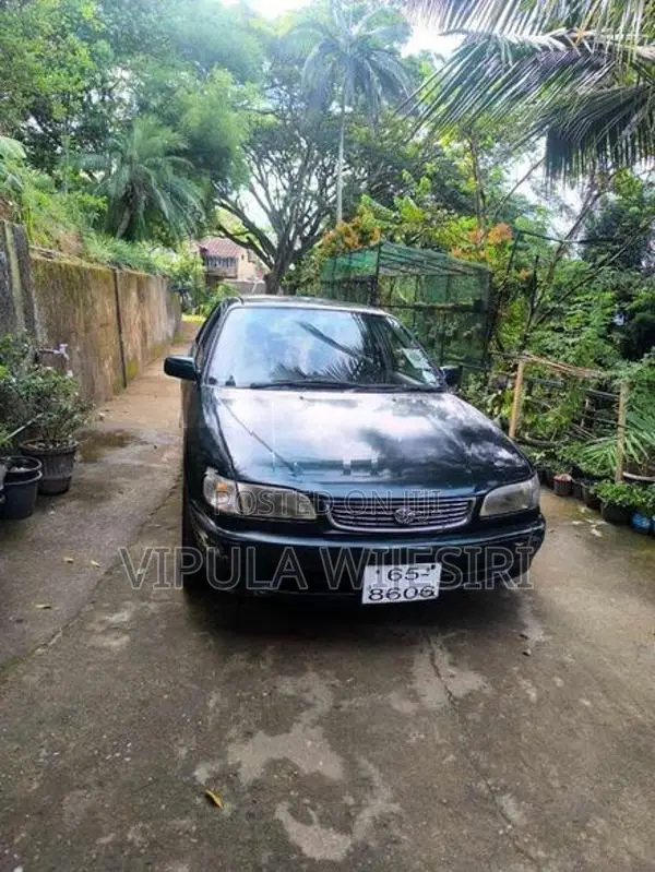 Toyota Corolla CE 110 2000