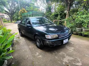 Toyota Corolla CE 110 2000