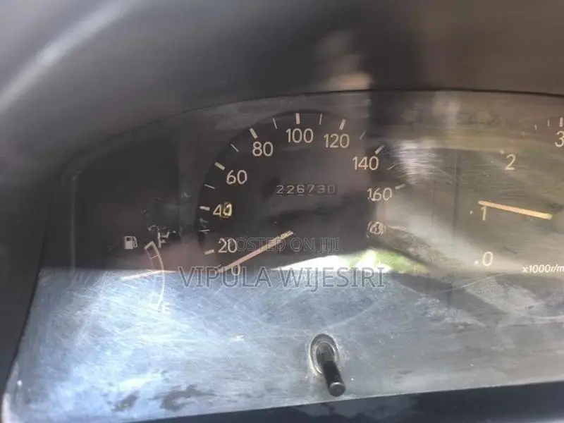 Toyota Corolla CE 110 2000
