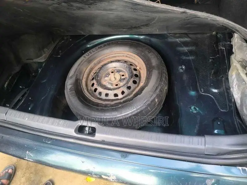 Toyota Corolla CE 110 2000