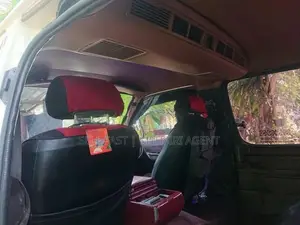 Toyota Dolphin 1993
