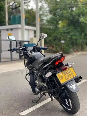 Bajaj Pulsar 150 2015