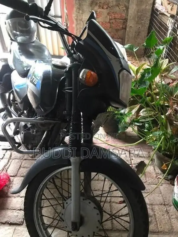 TVS Victor 2006