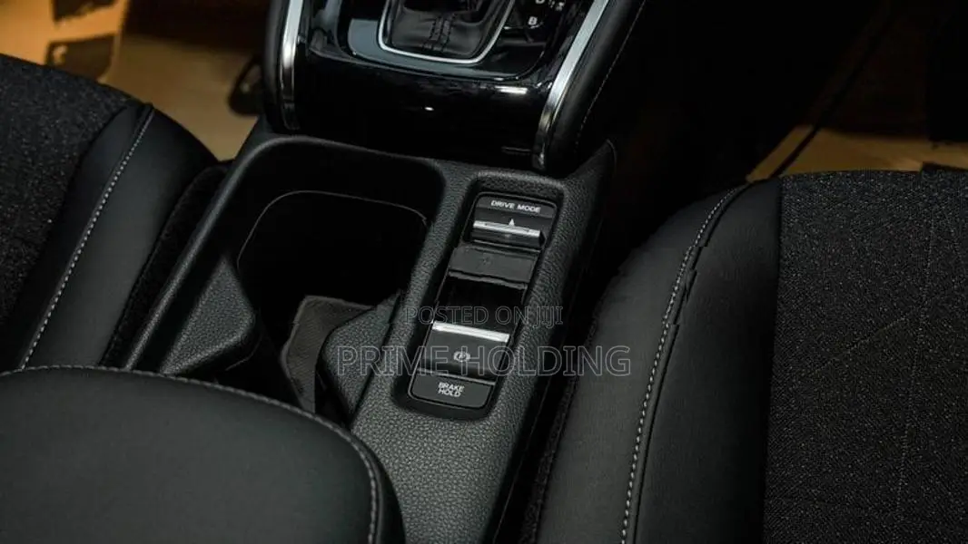 Honda Vezel Z Premium 10 Speaker 2026
