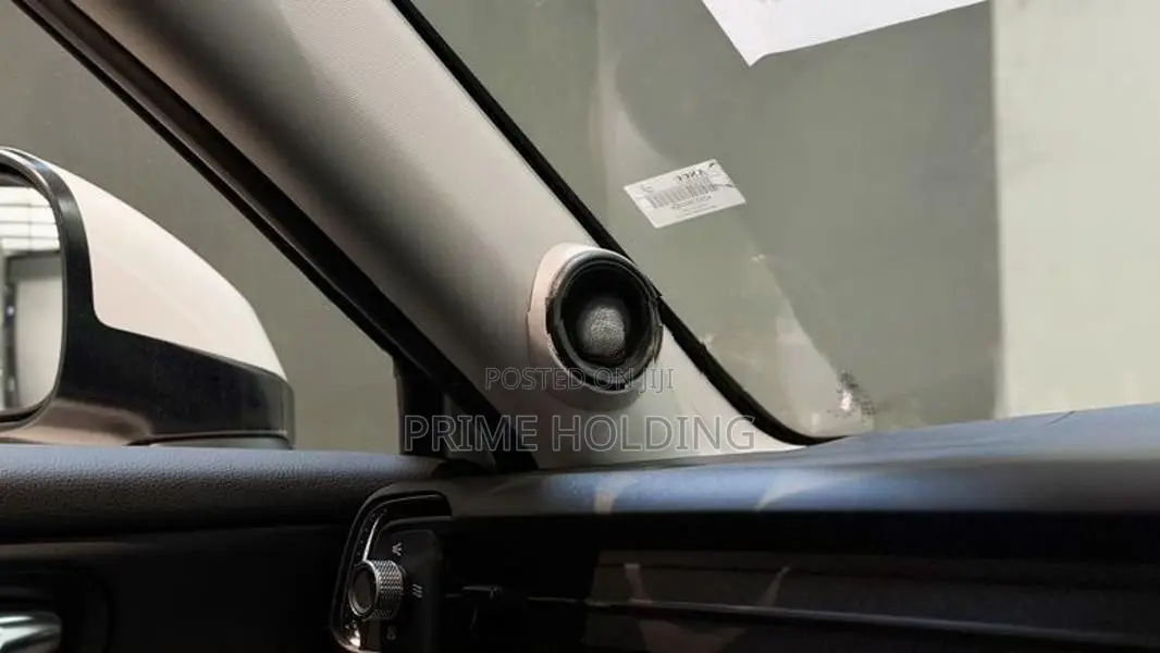 Honda Vezel Z Premium 10 Speaker 2026