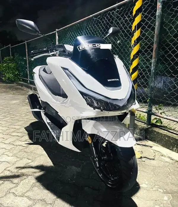 Honda PCX160 2025