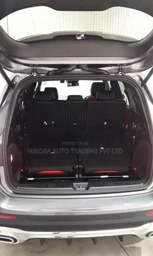 Mercedes Benz GLB 180 AMG Line Plus 2025