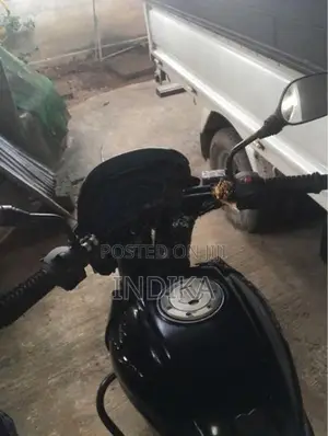 Bajaj Pulsar 150 2015