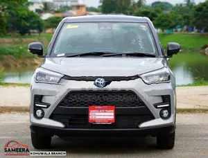 Toyota Raize BLACK TOP BSM 2026