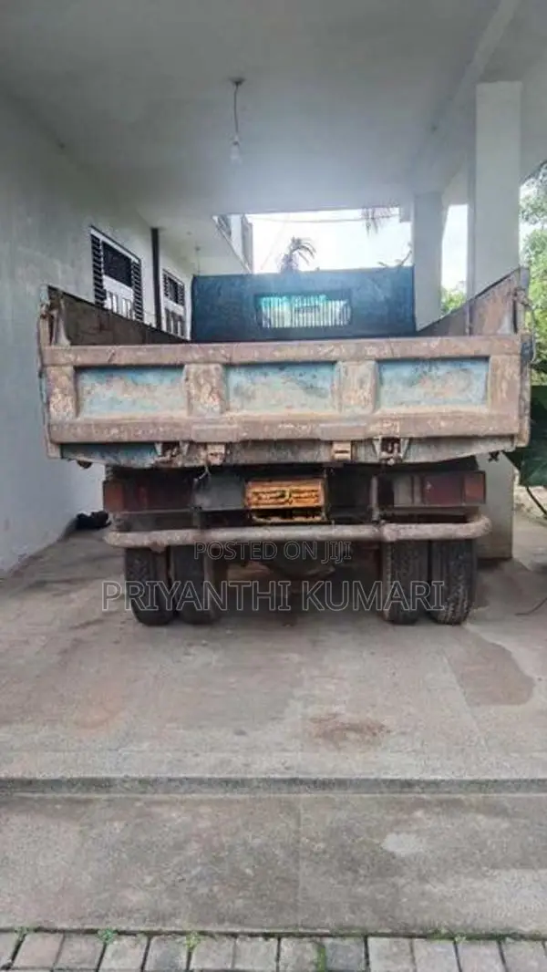 Isuzu 4HF1 1995