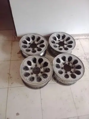 Alloy Wheels - L200 17"
