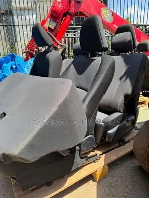 Toyota Aqua NHP10 Seat Sets