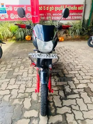 Bajaj CT100 2005