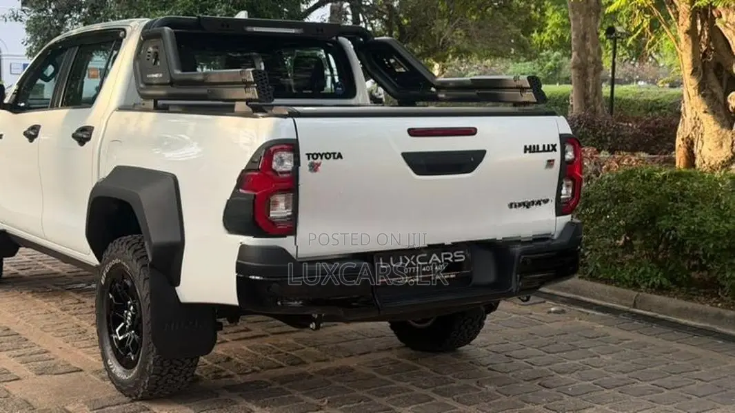 Toyota Hilux Revo Rocco Gr Sport 2025
