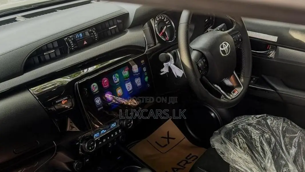 Toyota Hilux Revo Rocco Gr Sport 2025