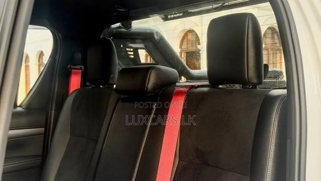 Toyota Hilux Revo Rocco Gr Sport 2025