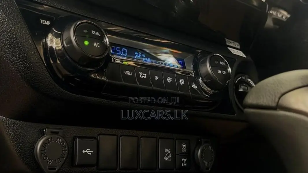 Toyota Hilux Revo Rocco Gr Sport 2025
