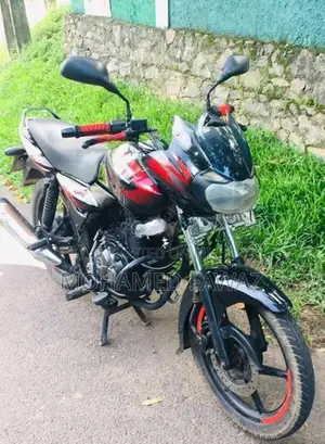 Bajaj Discover 2011