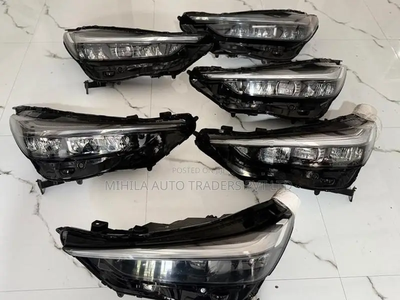 Honda Vezel Headlight