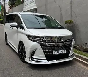 Toyota Alphard Executive Lounge 2025