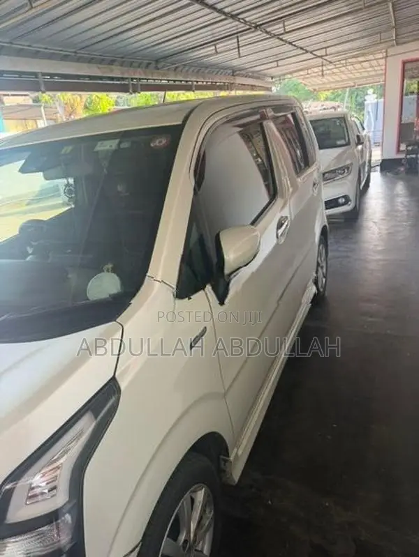 Suzuki Wagon R Stingray 2018