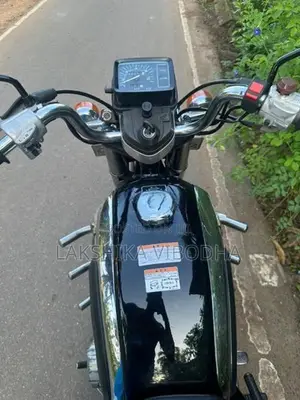 Honda CD 125 2005