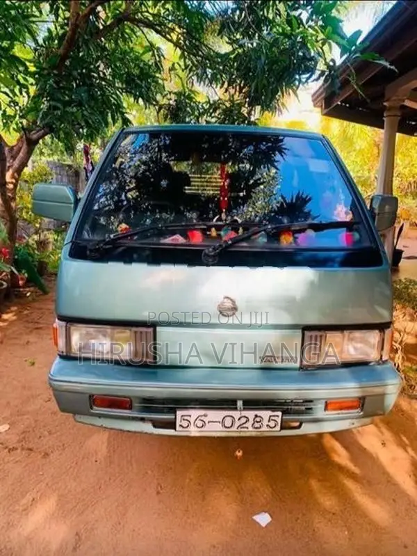 Nissan Vanette 1989