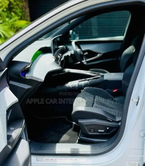 Peugeot 5008 Premium GTLine 2025