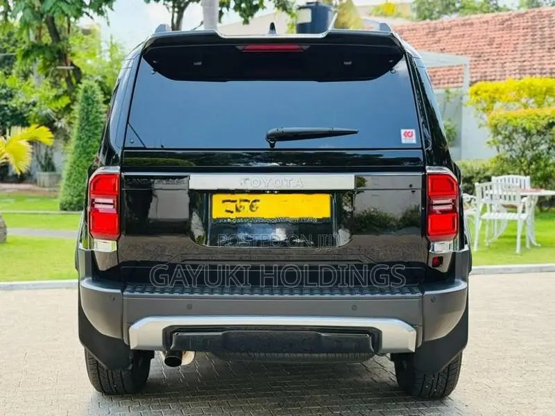 Toyota Land Cruiser Prado 2026 Modelista JBL