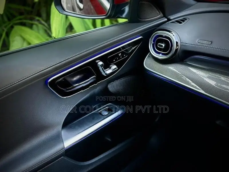 Mercedes Benz C200 AMG Premium Plus 2023