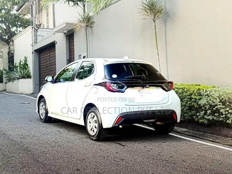 Toyota Yaris X Grade 2024