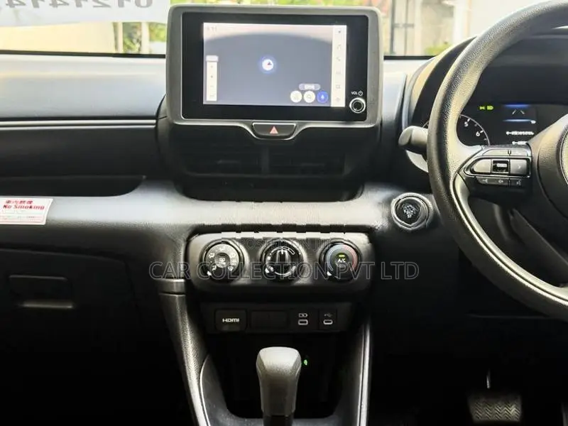 Toyota Yaris X Grade 2024