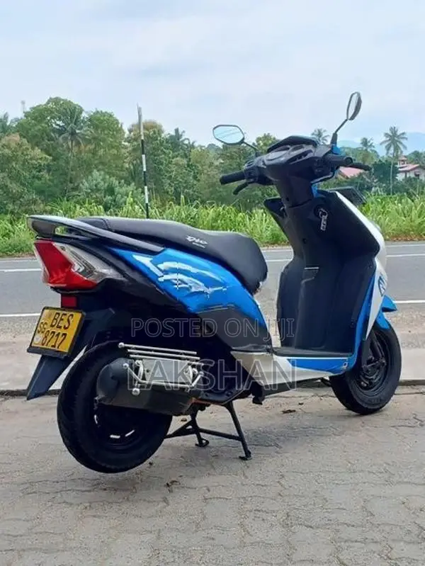 Honda Dio 2017