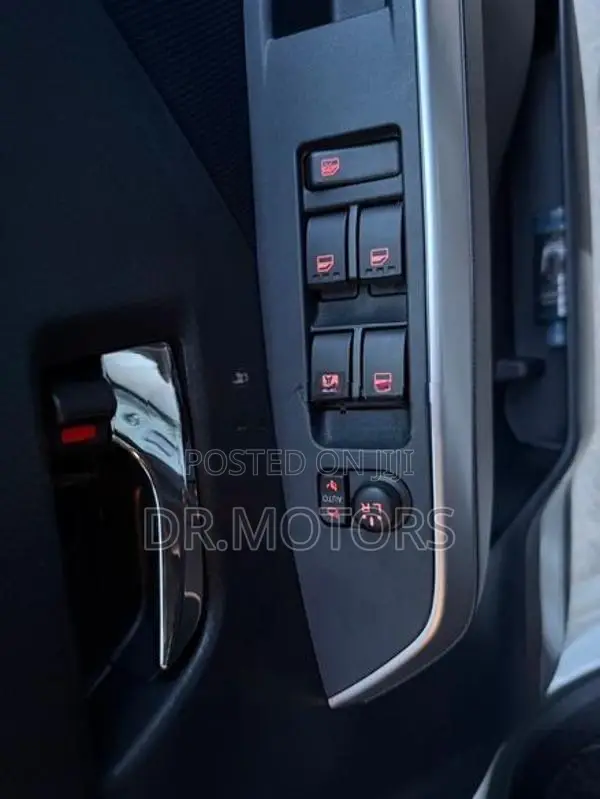 Toyota Roomy Turbo 2026