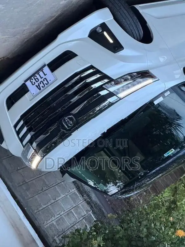 Toyota Roomy Turbo 2026