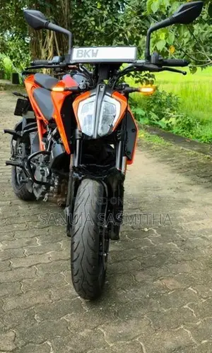KTM Duke 160 2026